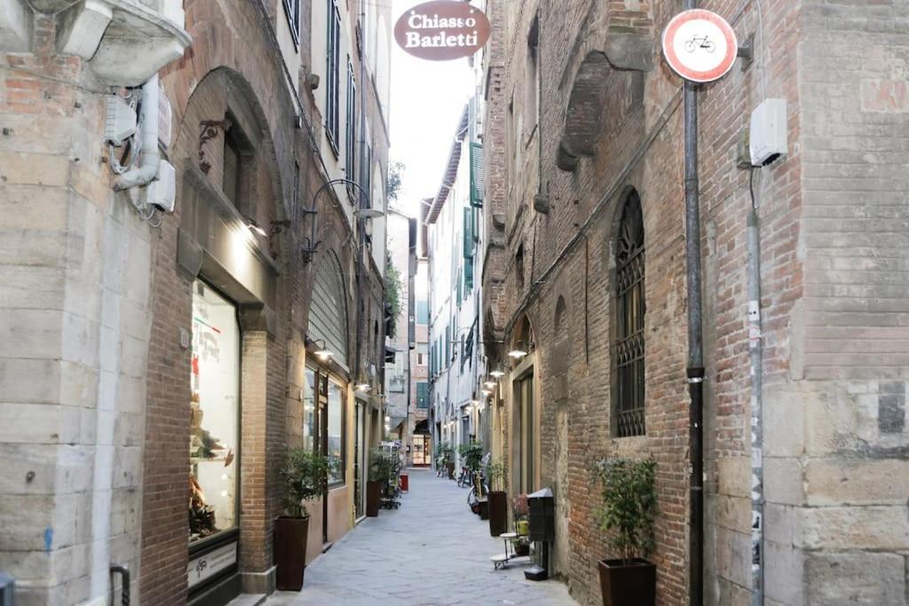 *New Attic*-Lucca Citycenter-Balcony-Netflix Buitenkant foto